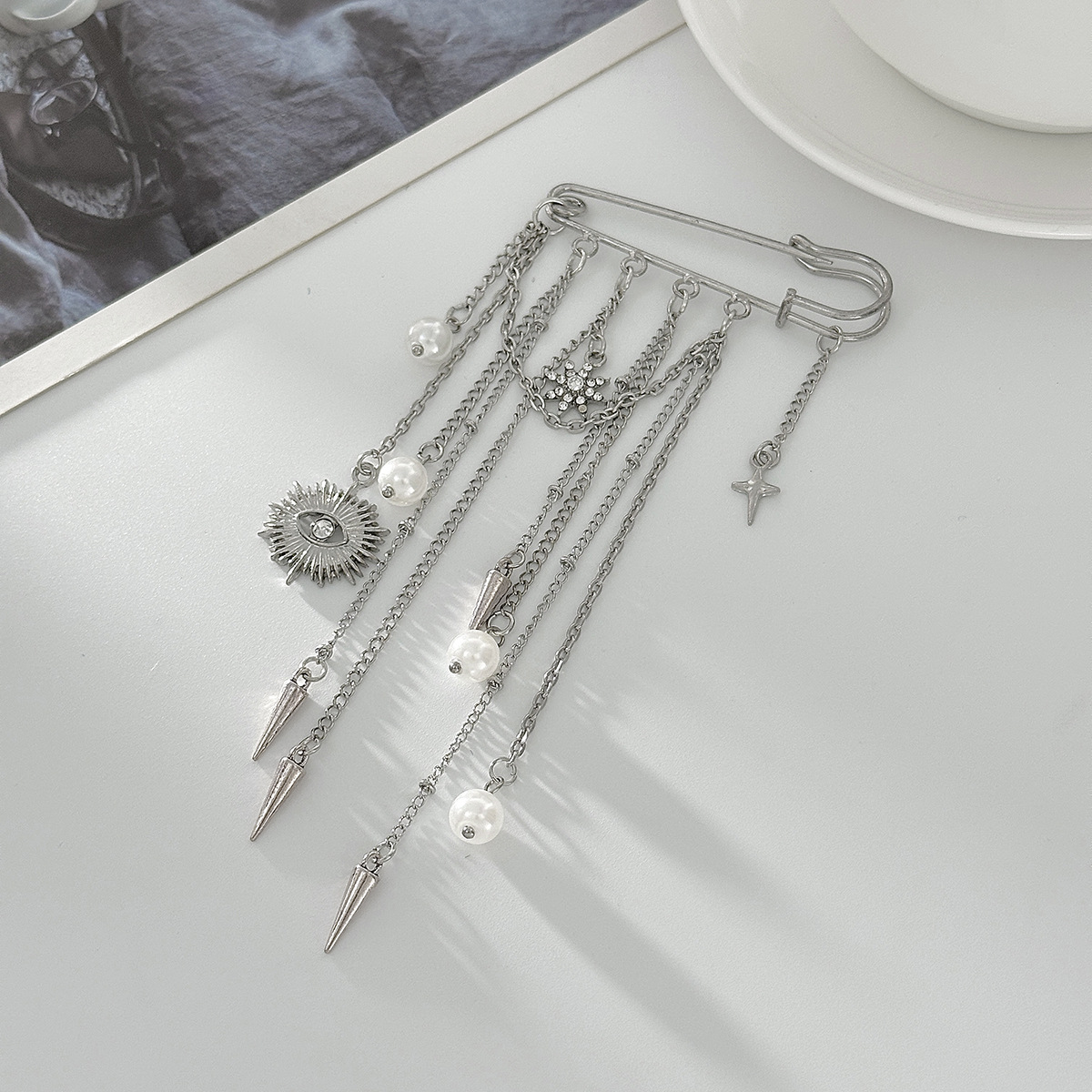 Imitation Pearl Brooch Elegant - Formal Wear Jewelry For Women review and price